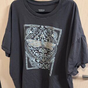 Torrid - Size 4 Dragonfly Tee